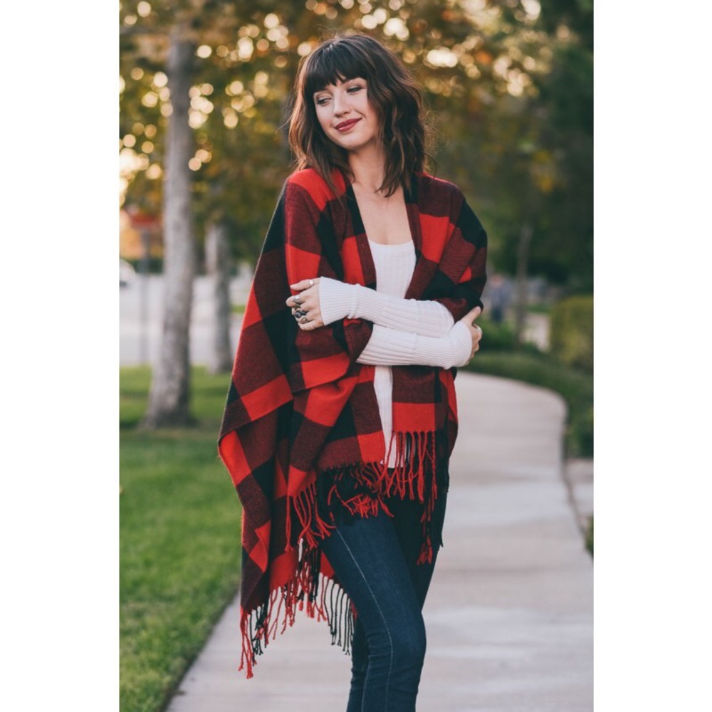 Buffalo Check Tassel Poncho